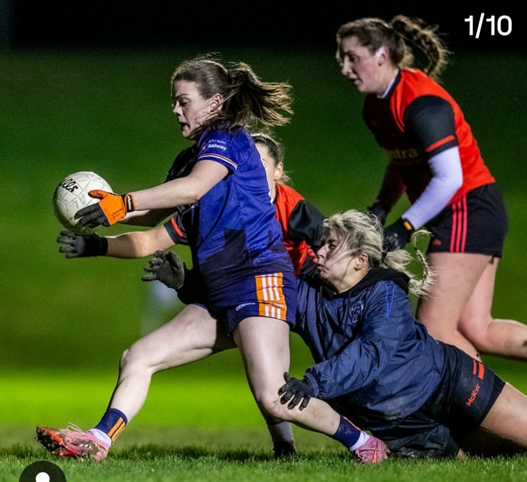 VICTORY : S/F Bound Ladies Football